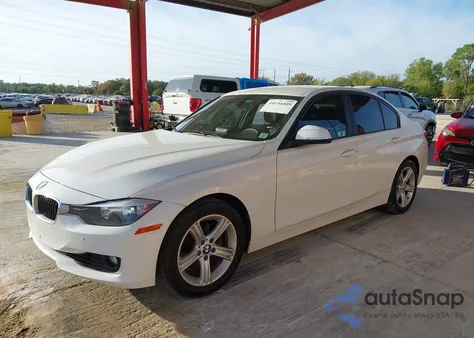 2015 BMW 328I z USA, uszkodzony, nr VIN WBA3C1C56FK123314